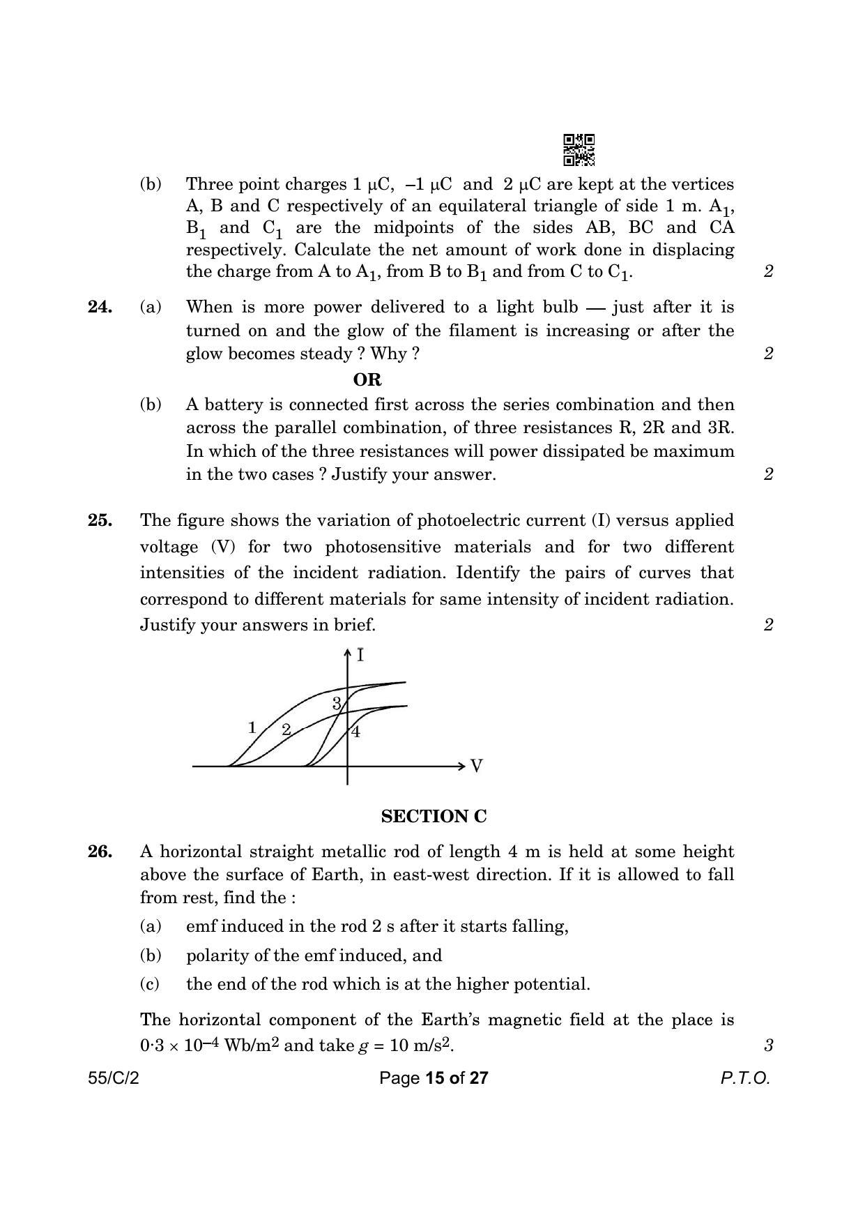CBSE Class 12 55-2 Physics 2023 (Compartment) Question Paper - Page 15