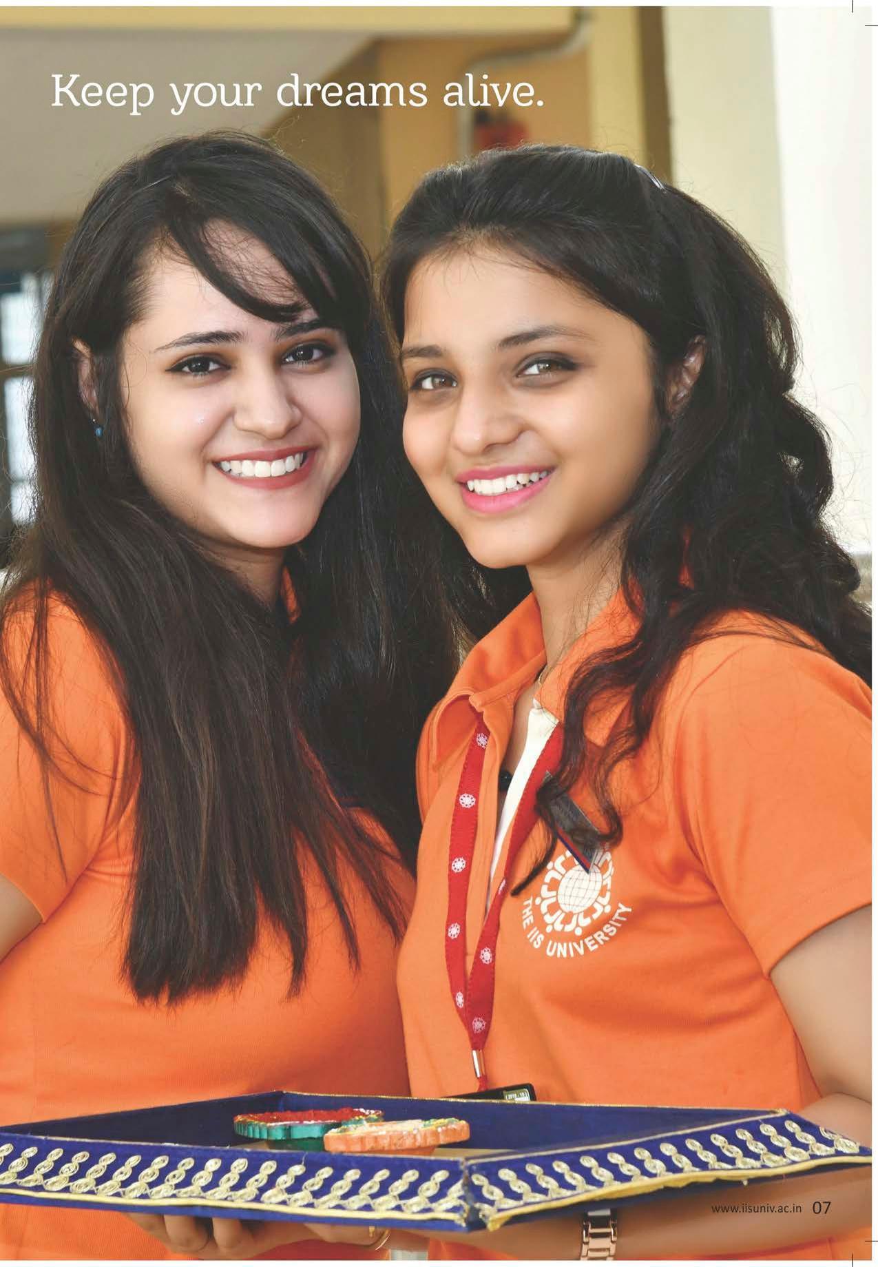 The IIS University, Jaipur Prospectus 2021-22 - Page 9