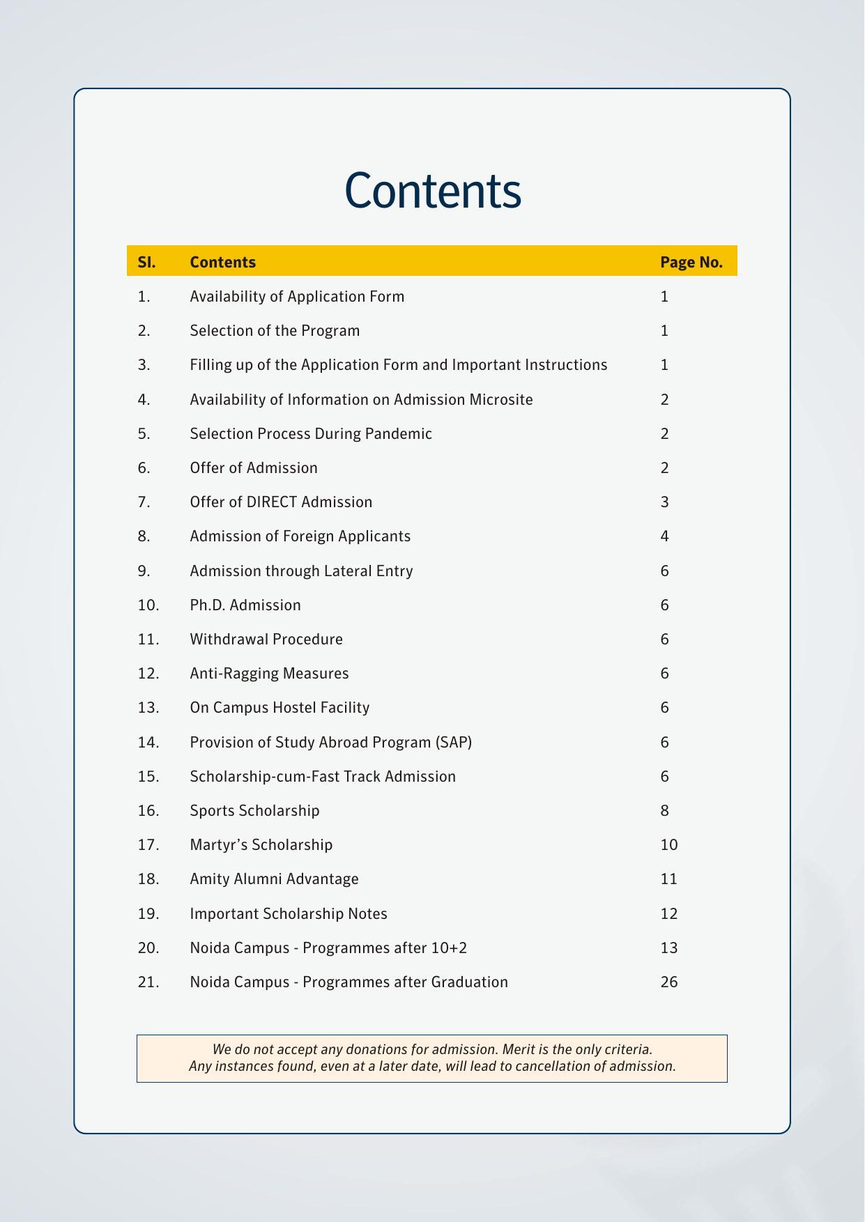 Amity University,Noida Admission Prospectus 2022 - Page 3