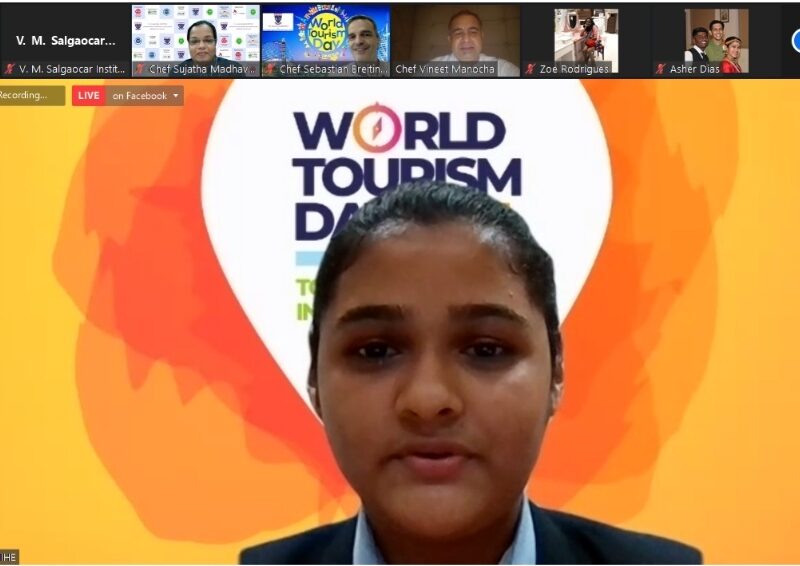 A student of VMSIIHE interacting with Vineet Manocha on the occasion of World Tourism Day