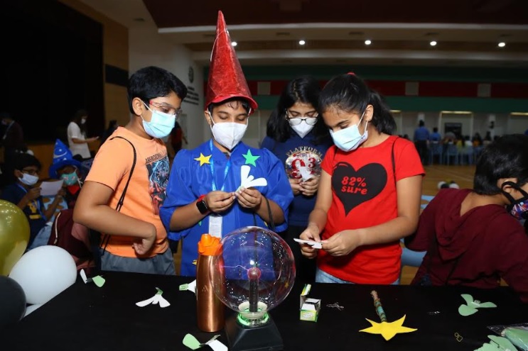 Oakridge International School