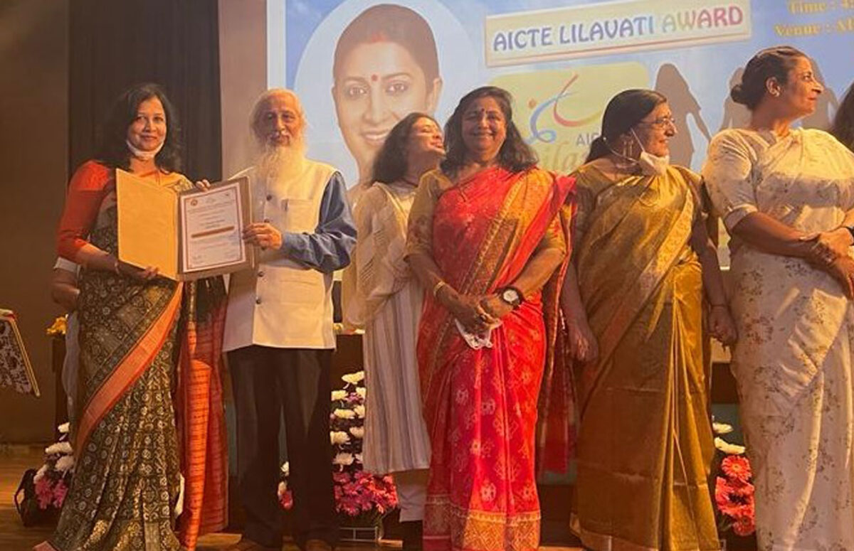 KIIT Team Wins AICTE Lilavati Award 2021-22 for Women Empowerment