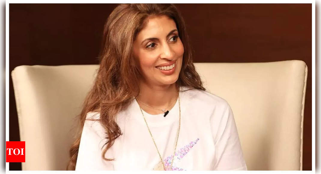 Did you know Shweta Bachchan worked as a kindergarten teacher post marriage and earned 3K monthly? |